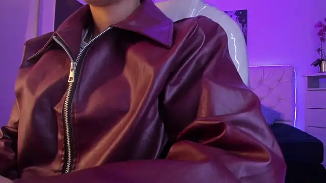 Snapshot of Amy_Kiitty_ chatting on 02.13.26 Amy Kiitty online show from 02.13.26