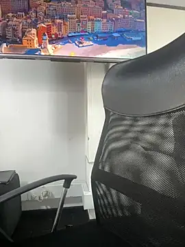 Amy Kiitty  online show from 07.06.26