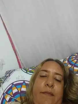 Snapshot of Iivana_19 chatting on 02.21.25 Iivana 19 online show from 02.21.25