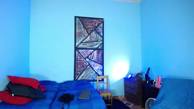 Snapshot of Iivana_19 chatting on 10.11.25 Iivana 19 online show from 10.11.25