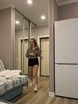 viviandaimond1 online show from 02.18.25