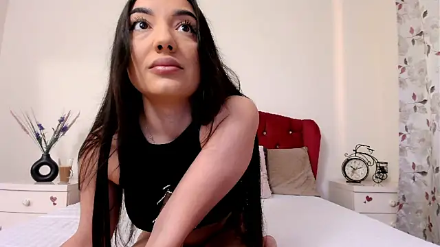 RoxyBestAsss online show from 05.19.26
