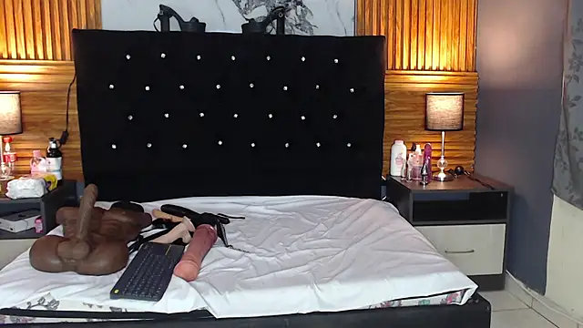 KarinaSimonz online show from 01.21.25