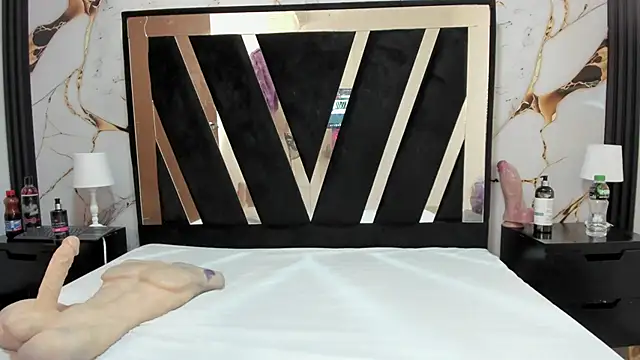 KarinaSimonz online show from 03.01.26