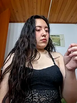 Emi chik online show from 03.05.26