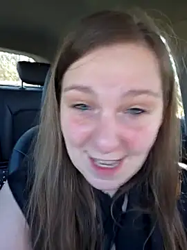 Snapshot of AmazingCurvy chatting on 02.25.26 AmazingCurvy online show from 02.25.26