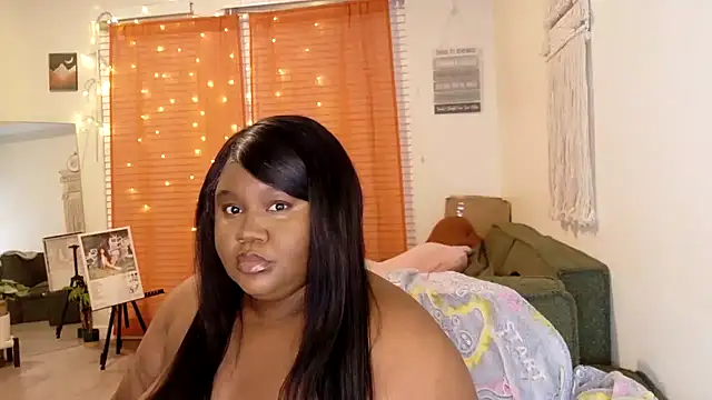 explosivekitty69 online show from 11.25.25