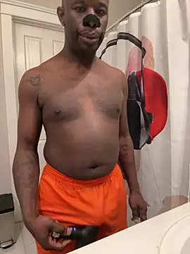 Snapshot of Pressure69mee chatting on 02.05.25 Pressure69mee online show from 02.05.25