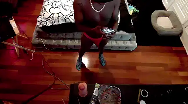 Snapshot of Pressure69mee chatting on 02.11.25 Pressure69mee online show from 02.11.25