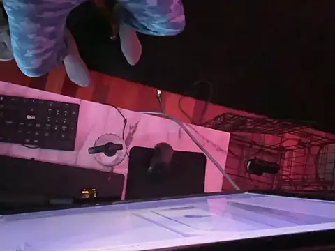 Snapshot of Pressure69mee chatting on 02.17.25 Pressure69mee online show from 02.17.25