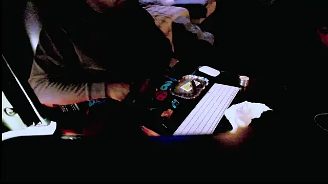 Snapshot of Pressure69mee chatting on 03.20.25 Pressure69mee online show from 03.20.25