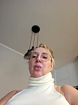 MariaRichi  online show from 02.03.26