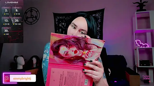 Snapshot of Emmybrightj_ chatting on 03.19.25 Emmybrightj  online show from 03.19.25
