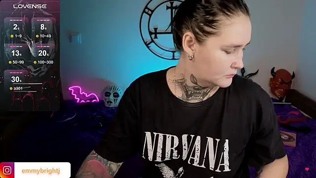 Snapshot of Emmybrightj_ chatting on 12.04.25 Emmybrightj online show from 12.04.25