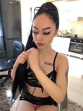 Gya Rue online show from 03.18.25