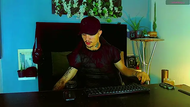 HannibalLester online show from 06.08.26