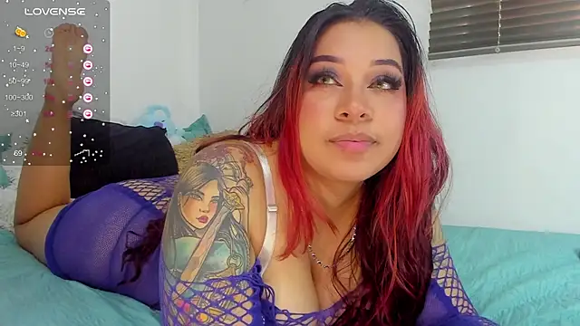 Snapshot of C_rose97 chatting on 01.19.25 C rose97 online show from 01.19.25