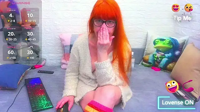 RedHousewife online show from 02.11.26