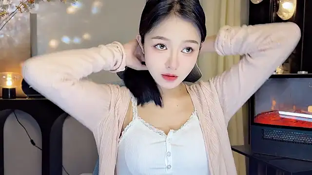 Snapshot of xiaodaibabyy chatting on 02.10.25 xiaodaibabyy online show from 02.10.25