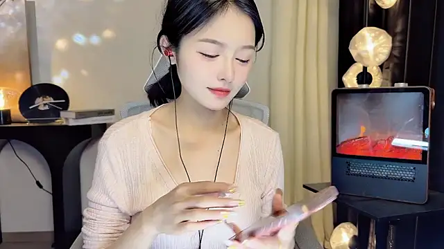 xiaodaibabyy online show from 02.10.25