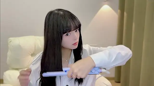 Snapshot of xiaodaibabyy chatting on 10.14.25 xiaodaibabyy online show from 10.14.25