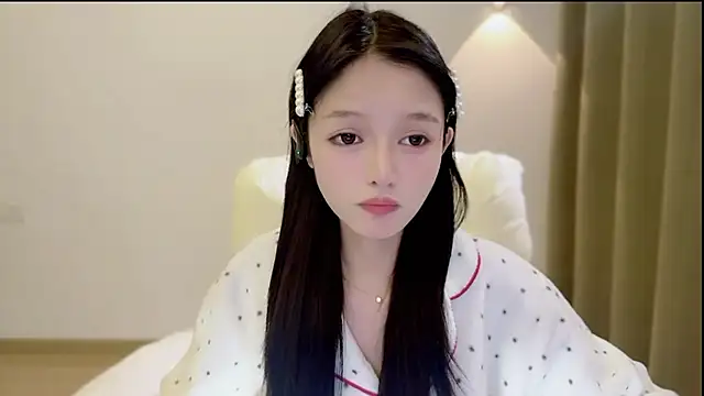 Snapshot of xiaodaibabyy chatting on 10.29.25 xiaodaibabyy online show from 10.29.25