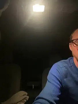 Snapshot of luv2cum7491 chatting on 02.26.26 luv2cum7491 online show from 02.26.26