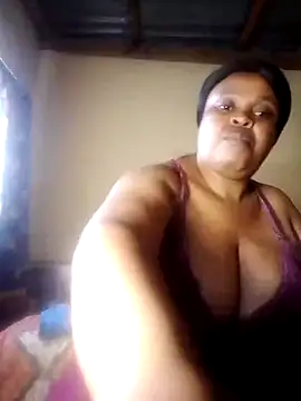 Snapshot of 9voluptiustits chatting on 01.18.25 9voluptiustits online show from 01.18.25