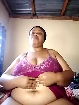 Snapshot of 9voluptiustits chatting on 02.04.25 9voluptiustits online show from 02.04.25