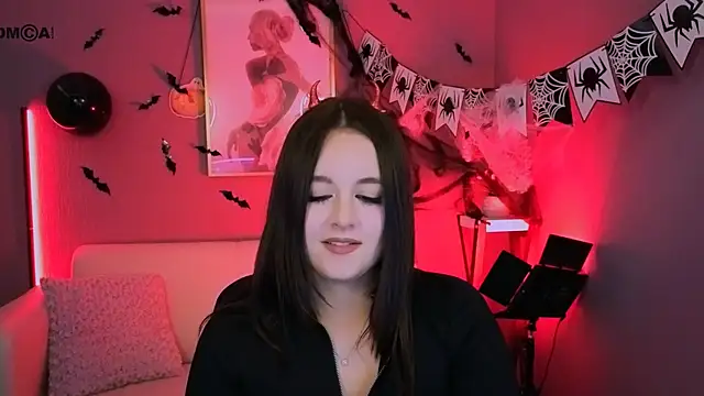 rozmary ket online show from 10.24.25