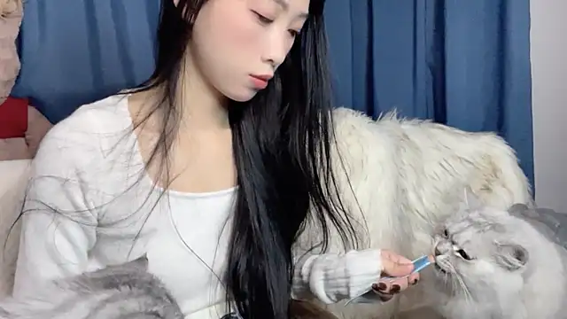 Snapshot of Lili-2 chatting on 03.03.26 Lili-2 online show from 03.03.26