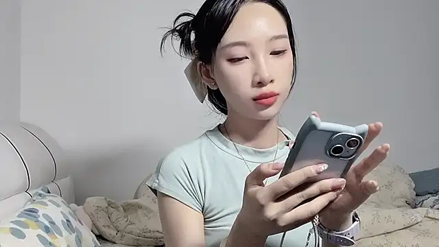 Lili-2 online show from 06.30.26