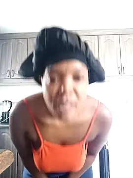 Snapshot of Feathergal69_ chatting on 01.10.26 Feathergal69 online show from 01.10.26