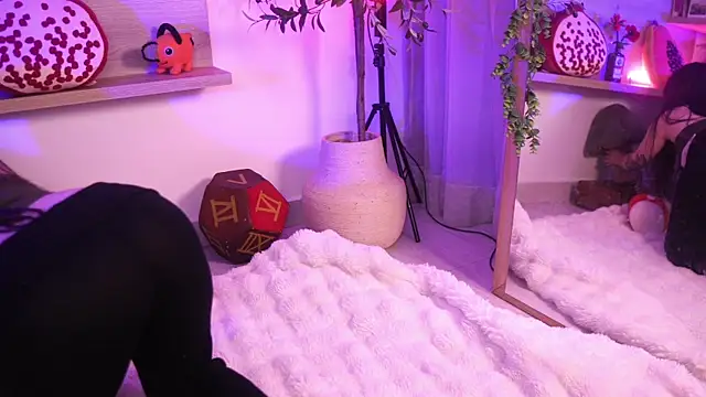 Snapshot of Dear_Morgan chatting on 12.15.25 Dear Morgan online show from 12.15.25