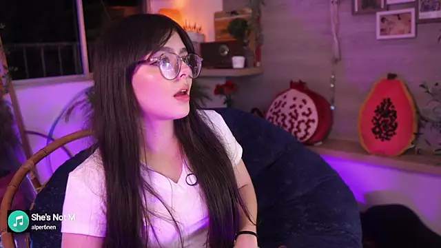 Snapshot of Dear_Morgan chatting on 01.10.26 Dear Morgan online show from 01.10.26