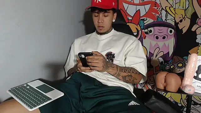 Snapshot of Nickhot0609 chatting on 03.12.25 Nickhot0609 online show from 03.12.25