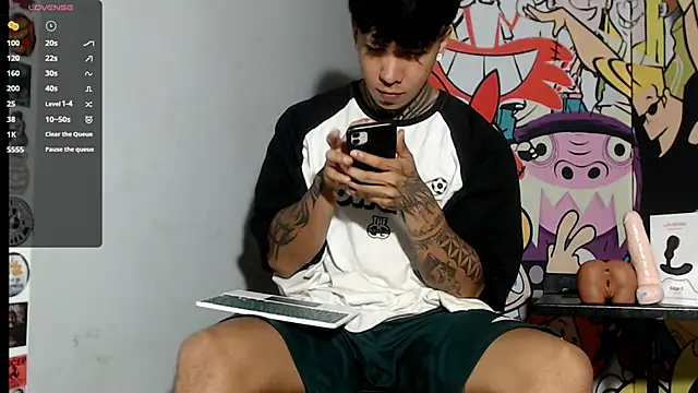 Snapshot of Nickhot0609 chatting on 03.17.25 Nickhot0609 online show from 03.17.25