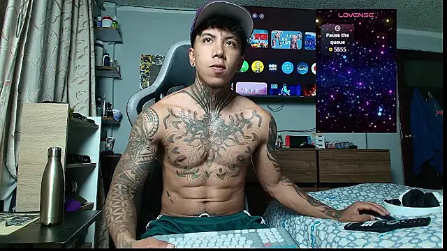 Snapshot of Nickhot0609 chatting on 01.12.26 Nickhot0609 online show from 01.12.26