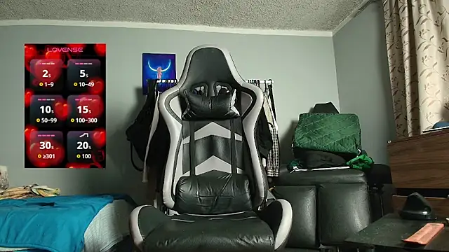 Nickhot0609 online show from 03.30.26