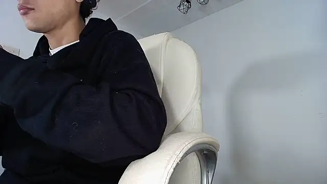 Edward Milleer online show from 10.18.25