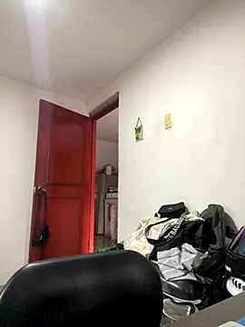 Jestebanano online show from 10.22.25