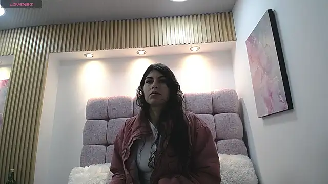 Melodi Roux online show from 07.25.26