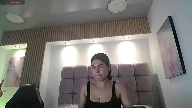 Melodi Roux online show from 07.31.26