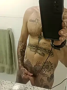 Snapshot of rolesexy chatting on 01.29.25 rolesexy online show from 01.29.25