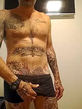 Snapshot of rolesexy chatting on 03.01.25 rolesexy online show from 03.01.25