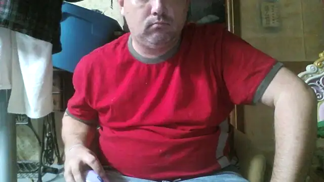 Snapshot of Tipute1987 chatting on 11.02.25 Tipute1987 online show from 11.02.25