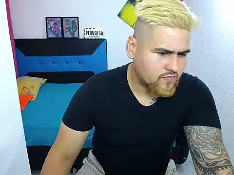 pitbullveryhot online show from 12.02.24