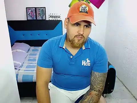 pitbullveryhot online show from 12.07.24