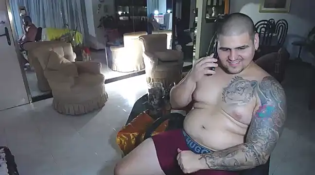 pitbullveryhot online show from 02.06.25