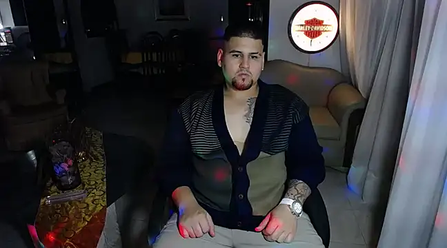 pitbullveryhot online show from 03.05.25